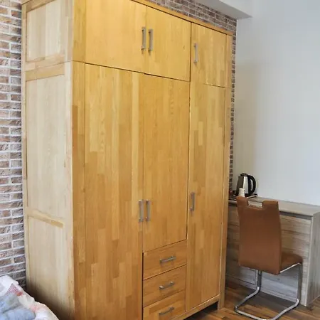 Butzbach Hotel&apartment Privatunterkunft *